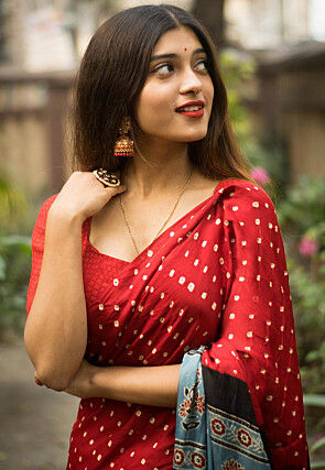 Bandhej Printed Art Silk Saree in Red and Grey
