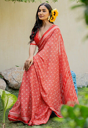 Bandhej Printed Chiffon Saree in Red