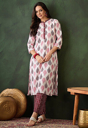 Bandhej Printed Cotton Straight Kurta Set in Off White