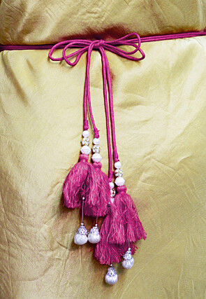 Bandhej Printed Crepe Adjustable Waist Belt in Fuchsia