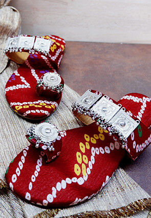 Bandhej Printed Crepe Kolhapuris in Red
