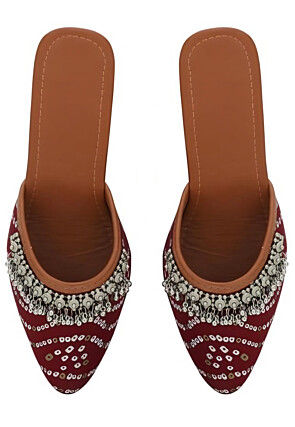 Bandhej Printed Georgette Women Sandal in Maroon