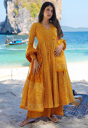 Bandhej Printed Muslin Cotton Pakistani Suit in Mustard