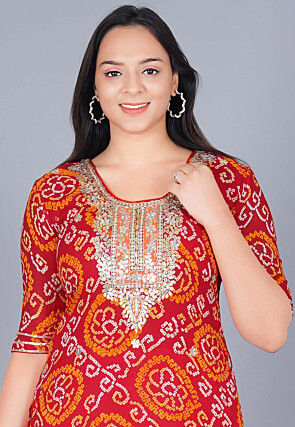 Bandhej Printed Pure Chinon Crepe Straight Suit in Red