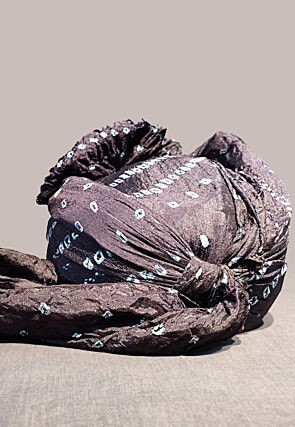 Bandhej Printed Taffeta Silk Turban in Black