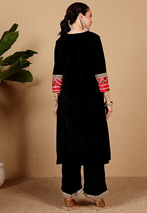 Bandhej Printed Velvet Pakistani Suit in Black