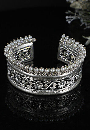 Buy Online Crystal Studded Party Bracelet To Look Gorgeous