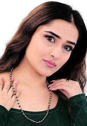 Beaded Women Neck Chain