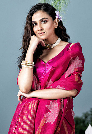 Bengal Handloom Pure Linen Saree in Fuchsia