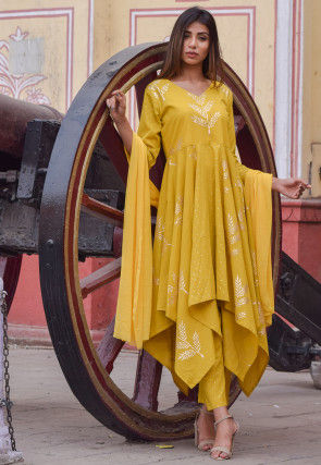 Golden block print suits new arrivals