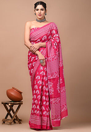 Digital Printed Mulmul Cotton Saree in Fuchsia