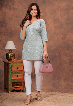 Block Printed Pure Cotton Straight Kurti in Light Grey