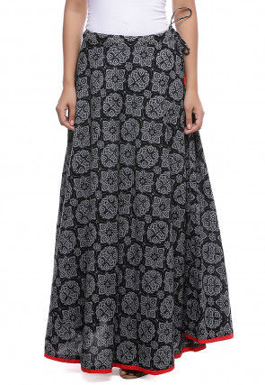 Abstract Printed Cotton Skirt in Black