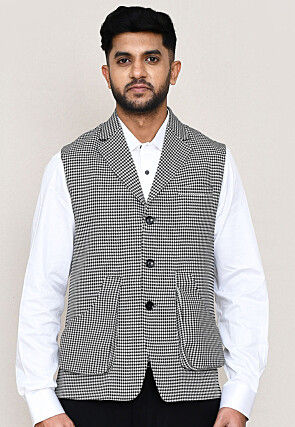 Check Print Cotton Satin Nehru Jacket in Off White and Black