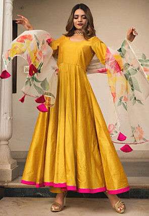 Contrast Border Cotton Silk A Line Suit in Yellow