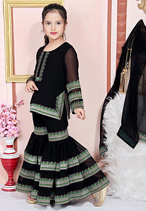 Contrast Border Georgette Pakistani Suit in Black