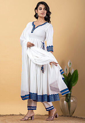 Contrast Border Pure Rayon A Line Suit in White