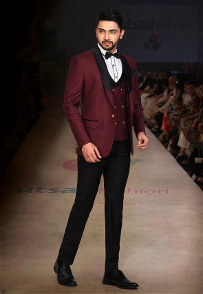 Contrast Collar Polyester Three piece Tuxedo Set in Maroon