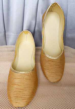 Contrast Piping Art Silk Women Jutti in Dark Beige