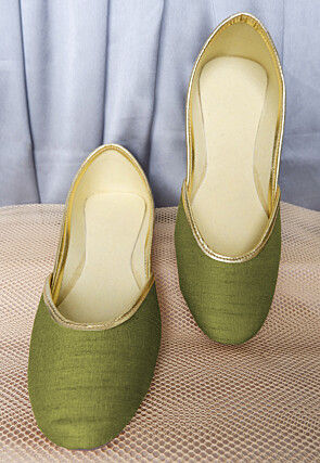 Contrast Piping Art Silk Women Jutti in Olive Green