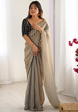 Contrast Trim Chiffon Scalloped Saree in Grey