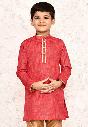 Contrast Trim Jute Cotton Kurta in Coral Red