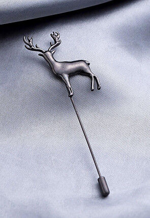 Daring Deer Metallic Lapel Pin