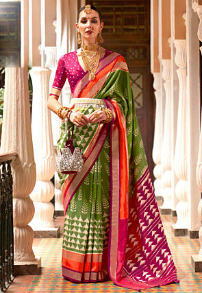  IKat Printed Art Silk Saree in Fuchsia