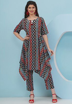 Digital Printed Cotton High Low Kurta Set in Multicolor