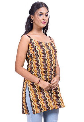 Digital Printed Cotton Kurtis in Multicolor