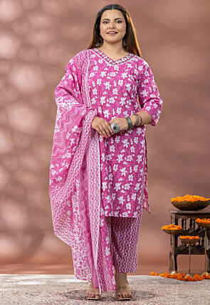 Digital Printed Cotton Pakistani Suit in Magenta