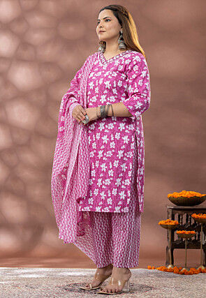 Digital Printed Cotton Pakistani Suit in Magenta