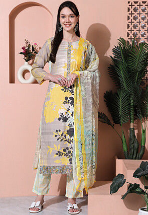 Digital Printed Cotton Pakistani Suit in Multicolor