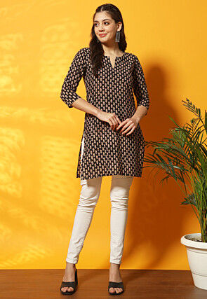 Digital Printed Cotton Straight Kurti in Black