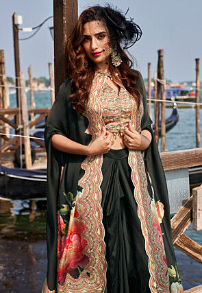 Digital Printed Crepe Crop Top Set in Black