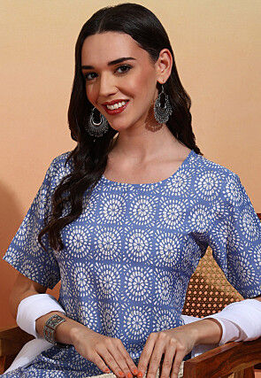 Digital Printed Crepe Pakistani Suit in Blue