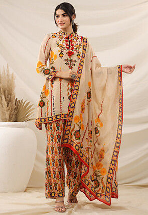 Digital Printed Crepe Pakistani Suit in Light Beige