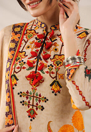 Digital Printed Crepe Pakistani Suit in Light Beige
