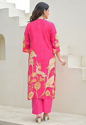 Digital Printed Crepe Pakistani Suit in Pink