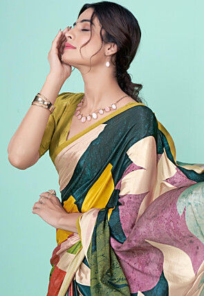 Digital Printed Crepe Saree in Multicolor