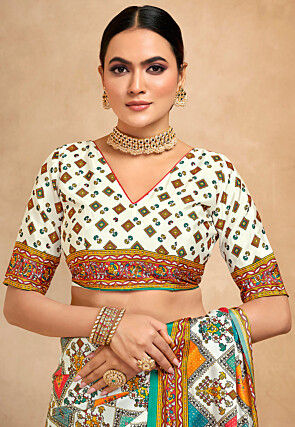 Digital Printed Crepe Saree in Multicolor