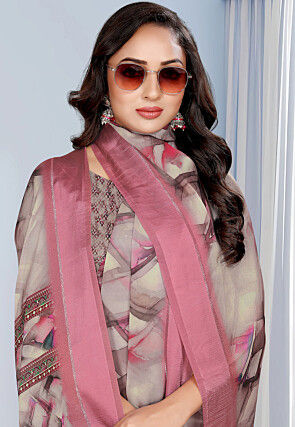 Digital Printed Georgette Saree in Grey