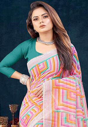 Digital Printed Georgette Saree in Multicolor