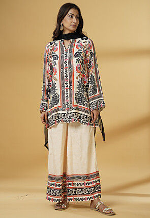 Digital Printed Muslin Silk Pakistani Suit in Multicolor