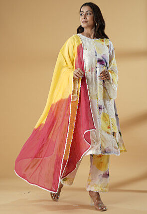 Digital Printed Muslin Silk Pakistani Suit in Multicolor