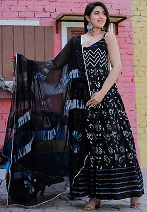 Digital Printed Pure Cotton Abaya Style Suit in Black