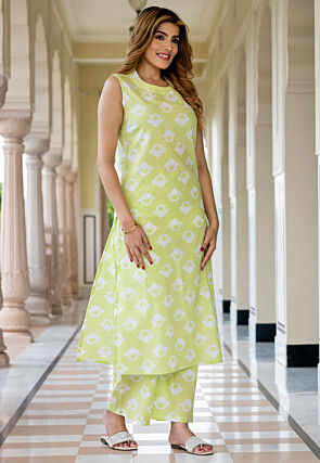 Digital Printed Pure Cotton Co Ord Set in Light Green