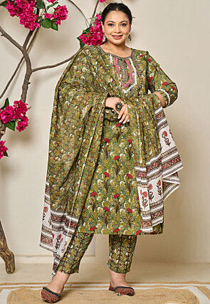 Digital Printed Pure Cotton Pakistani Suit in Green