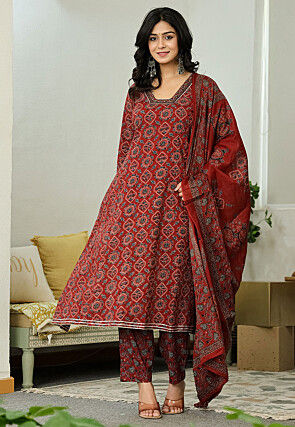 Digital Printed Pure Cotton Pakistani Suit in Maroon