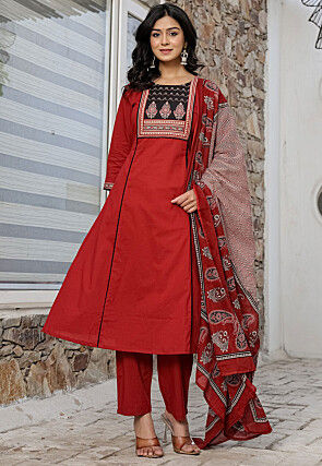 Digital Printed Pure Cotton Pakistani Suit in Maroon